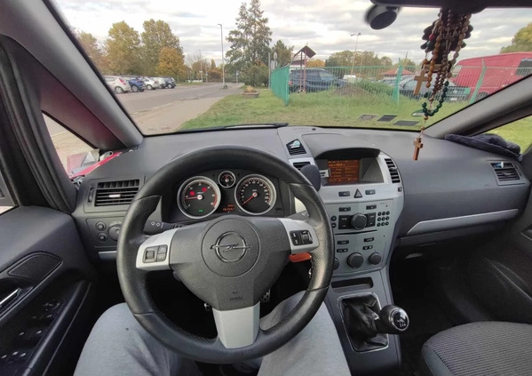Opel Zafira cena 14000 przebieg: 264682, rok produkcji 2008 z Police małe 46
